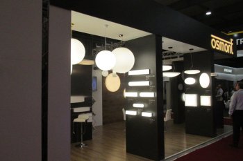 Výrobca českých dizajnových svietidiel Osmont, s. r. o. bol jedným z ocenených v súťaži TOP EXPO. Expozícia sa umiestnila v kategórií veľtržných stánkov veľkosti do 60 m2.