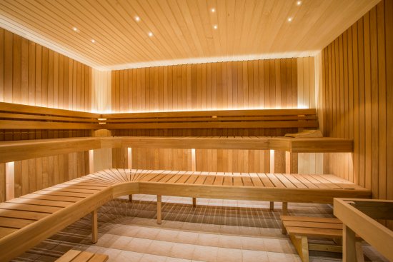 Fínska aj švédska sauna sú zvyčajne postavené z veľmi kvalitného dreva. Foto: shutterstock