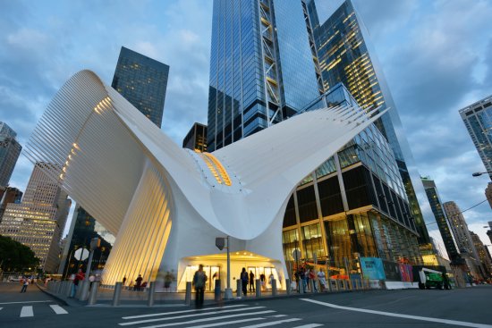 Autorom stavby s názvom Oculus v New Yorku je skúsený Santiago Calatrava  foto: asstudio, shutterstock