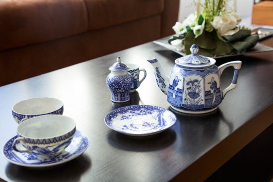 Objavte znovu krásy krištáľových váz a porcelánových hrnčekov, z ktorých ste naposledy pili u prarodičov. Zdroj: , shutterstock