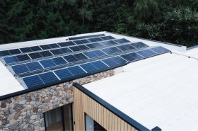 Leadax a Wienerberger Slovensko na trh uvádzajú inovatívne riešenie pre ploché strechy