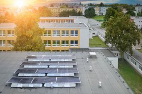 Trnava má ako prvé mesto fotovoltické panely na všetkých základných školách