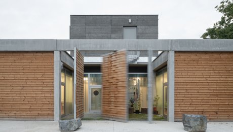 Keď sa technický objekt dostane do rúk architektov. Základňa technických služieb Lysolaje