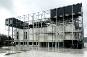 Milióny eur pre regióny pôjdu na rozvoj škôl, ciest, športovísk a kultúry