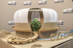 Študenti z Námestova zažiarili v súťaži Modelium 2025. Získali druhé miesto, cenu verejnosti aj ocenenie za kreativitu
