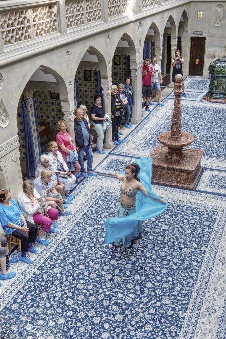 Hammam je dnes využívaný ako kultúrny priestor - konajú sa tu koncerty, výstavy a ďalšie kultúrne akcie.