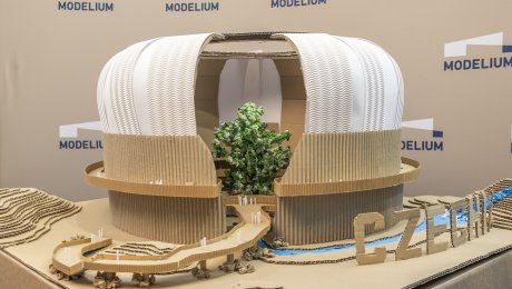 Študenti z Námestova zažiarili v súťaži Modelium 2025. Získali druhé miesto, cenu verejnosti aj ocenenie za kreativitu