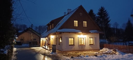 Wienerberger sa rozhodol strešnú krytinu Tondach skautom venovať darom.
