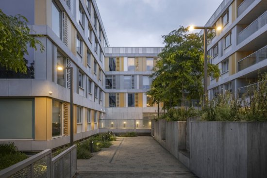 Projekt je ukážkovým príkladom týchto hodnôt a spolupráce s výrobcami špičkových fasádnych materiálov. Zdroj: Archiv Swisspearl