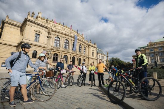 Hlavným cieľom 15. ročníka festivalu je nielen predstaviť unikátne diela so ženským rukopisom, ale aj reflektovať postavenie žien v architektúre za posledných 100 rokov. Zdroj: Archív festivalu, www.denarchitektury.cz, Kateřina Fialová