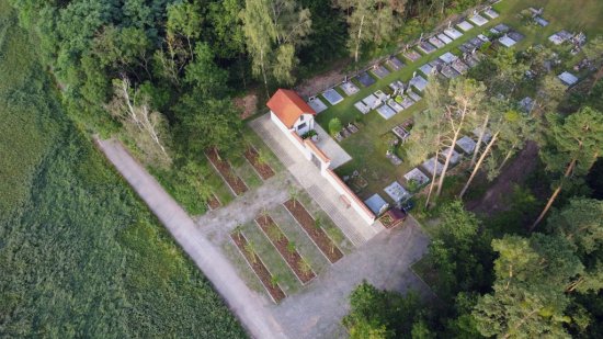 Cenu MMR získal predpriestor lesného cintorína v Srbsku. Foto: Jakub Med