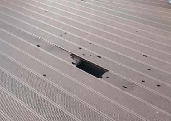 Terasa z WPC v Ostrave pri rybníku - stav po 1 roku používania.