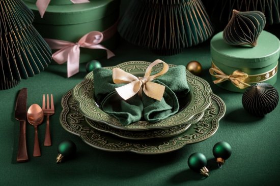 Zelená patrí tento rok k najsilnejším trendom - je nadčasová, upokojujúca a perfektne funguje ako v modernom, tak tradičnom interiéri. Zdroj: Shaiith, Shutterstock