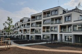 Dotácie na obnovu domov nesmú byť súťažou v klikaní. Päťtisíc žiadostí za 45 minút odhalilo slabinu systému