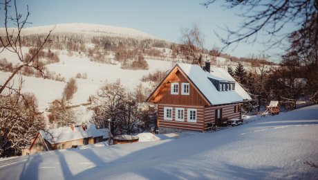 Útulná drevenica v Krkonošiach