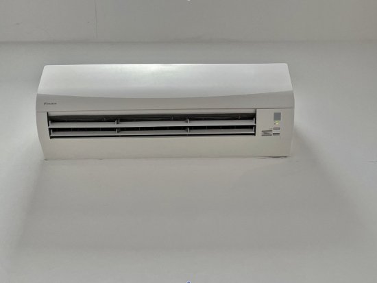 Jednotka v kuchyni bola po servise doplnená o Wi-Fi modul - teraz ju možno ovládať na diaľku cez mobilnú aplikáciu.