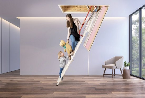 Podkrovné schody Wippro sa používajú len vtedy, keď ich potrebujete. Inak zostávajú skryté v strope, neprekážajú v priestore a zachovávajú čistý vzhľad interiéru.