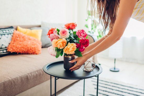 Kvety sú pľúcami domova a zároveň trendy dekoráciou. Zdroj: Mariia Boiko, Shutterstock