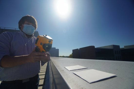 Vedci testovali vzorky infračervenou kamerou. Foto: archív Purdue University