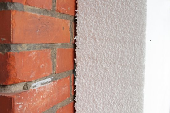 U nás najpoužívanejším - vzhľadom k nízkym obstarávacím i realizačným nákladom - je penový polystyrén EPS. Foto: Canetti, Shutterstock